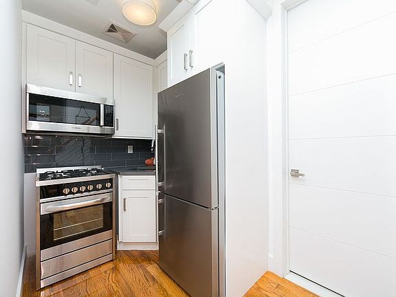 3rd image of 419 Herkimer St #Phr