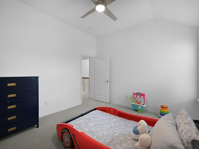 731 Drummond Dr — Photo 27