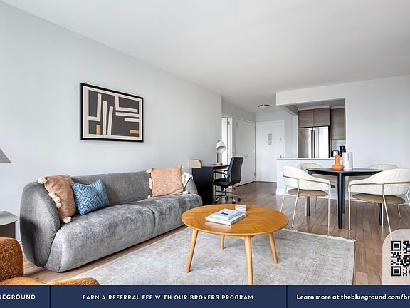 4th image of 235 W 48th St APT 38E