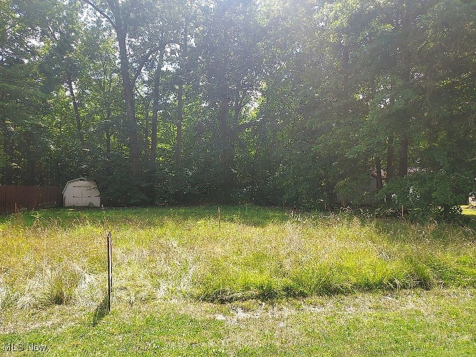 1st image of Lawnview Ave
