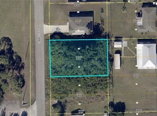 214 Connecticut Rd, Lehigh Acres, FL 33936