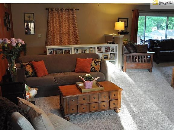 4th image of 3820 S Stonewall Ave