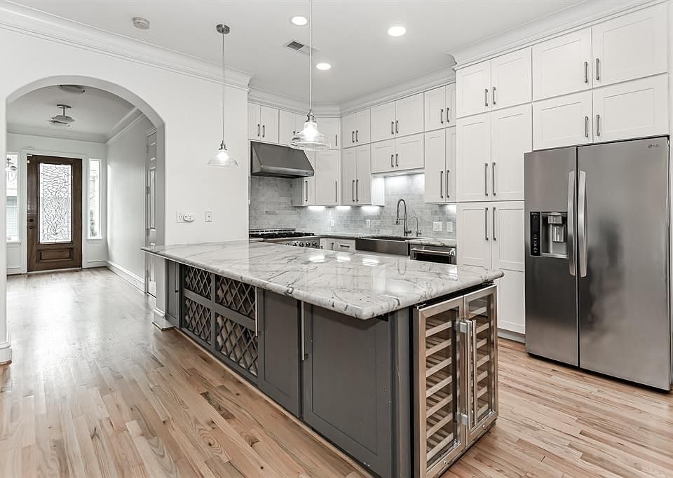 1st image of 6723 Westchester Ct