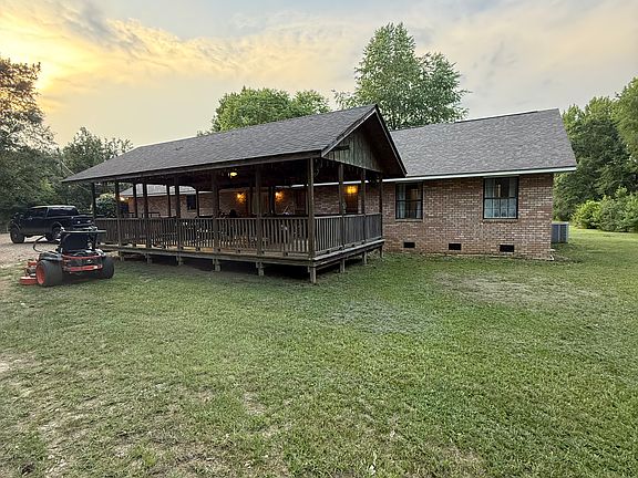 2nd image of 113 W Meadowbrook Dr