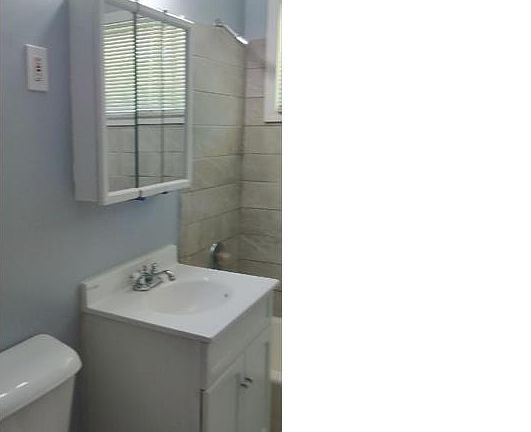 2nd image of 15509 Park Ln