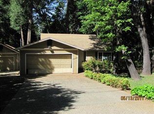 14198 Wingate Cir, Magalia, CA 95954