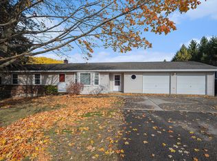 2235 Thirteen Mile Rd NE, Rockford, MI 49341