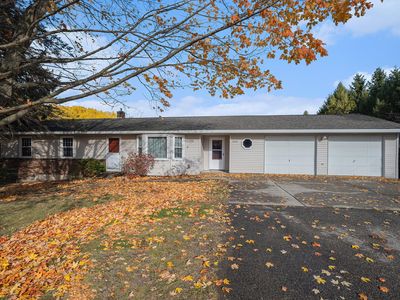 2235 Thirteen Mile Rd NE, Rockford, MI, 49341