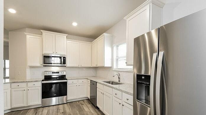 1st image of 1132 Wheatfield Ln