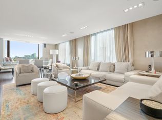 220 Boylston St APT 9017, Boston, MA 02116