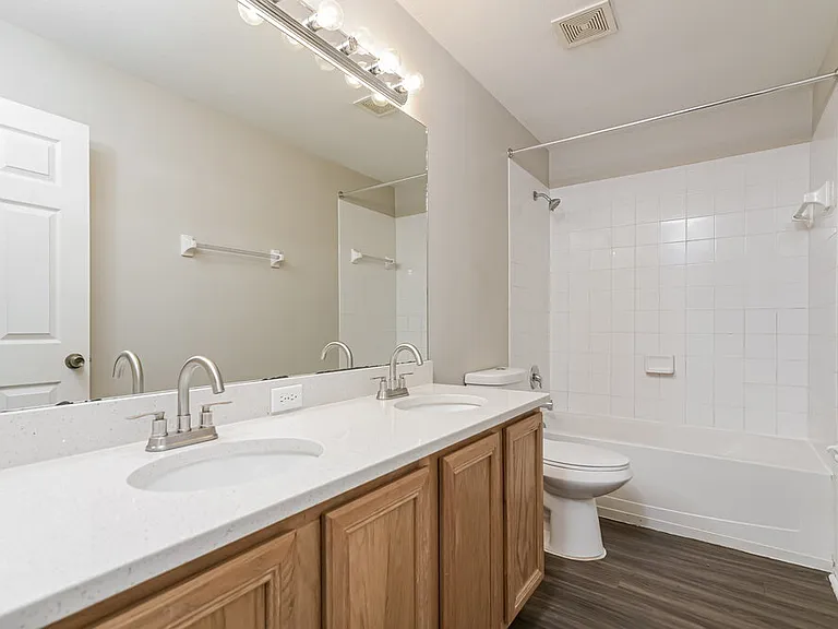 1401 Punta Gorda Dr — Photo 16
