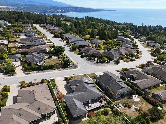 3rd image of 6277 Baillie Rd