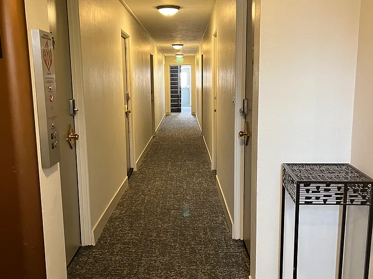 Virginia Mae Apartments — Photo 22