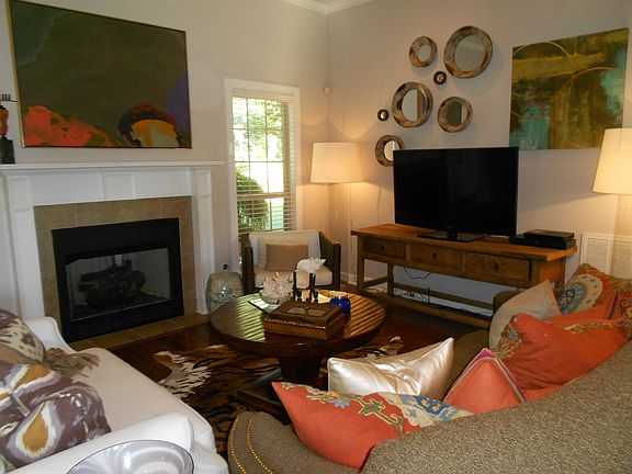 2nd image of 682 Riverwest Cir