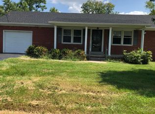 1152 Rodes Dr, Bowling Green, KY 42104