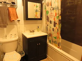 Rented by Rennit Inc.