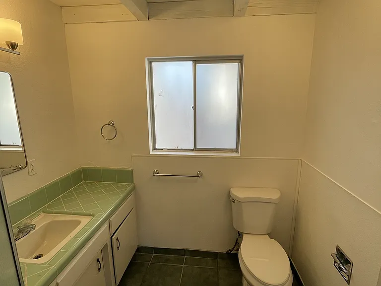 508 Desert View Dr #1 — Photo 7