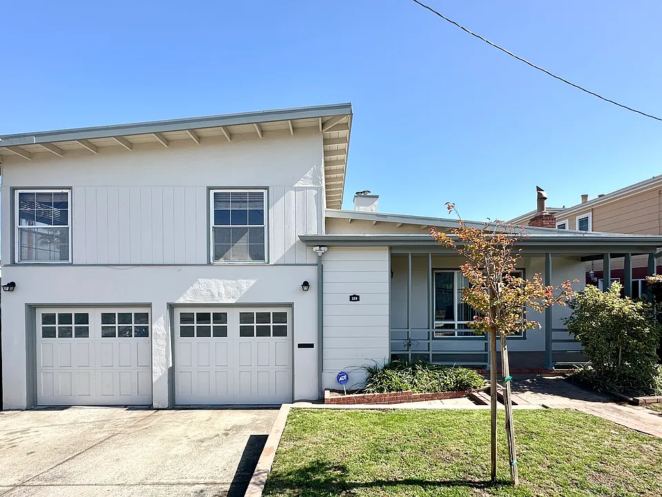 339 Paramount Dr