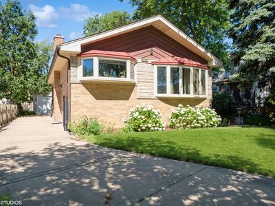 10034 La Crosse Ave, Skokie, IL, 60077