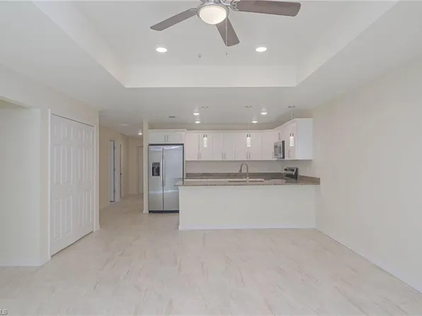 2122 French ST, FORT MYERS, FL 33916