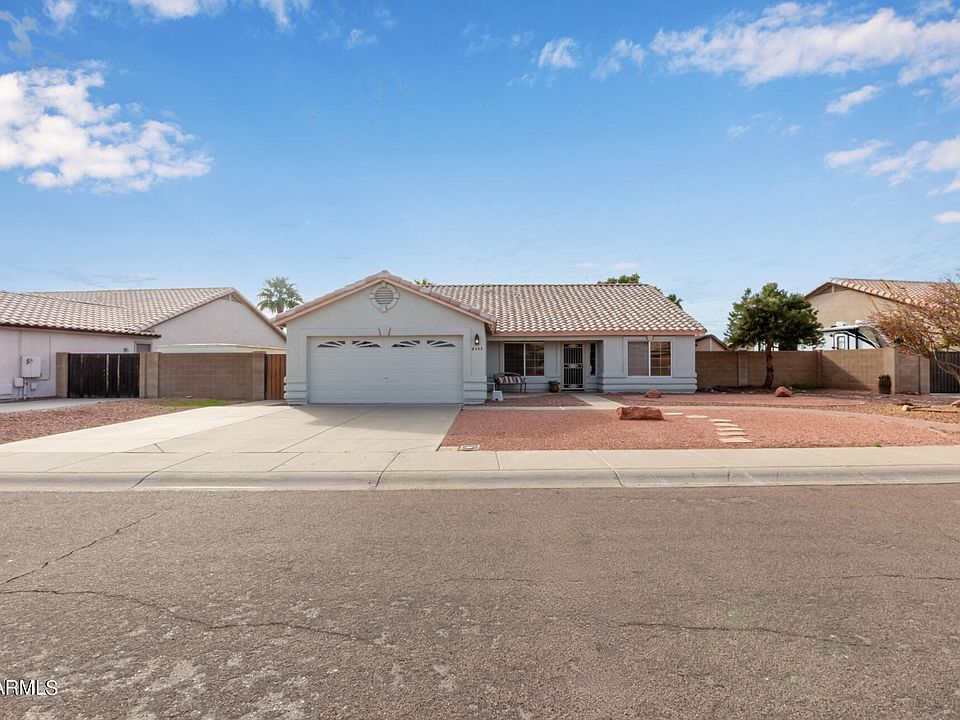 1st image of 8405 W FULLAM Street