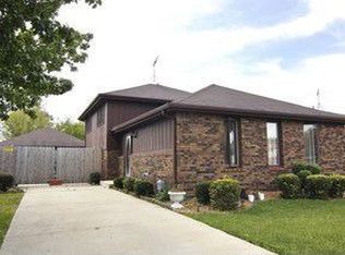 190 W 31st St, South Chicago Heights, IL