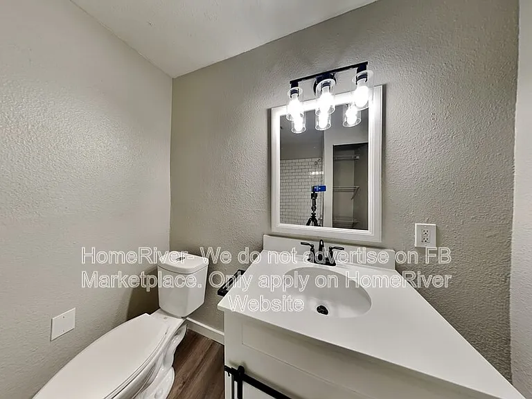 1527 W 6th Ave #3 — Photo 13