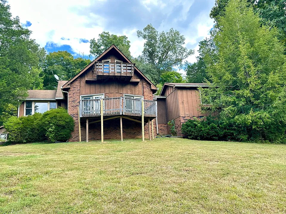 3801 Moore Hollow Rd