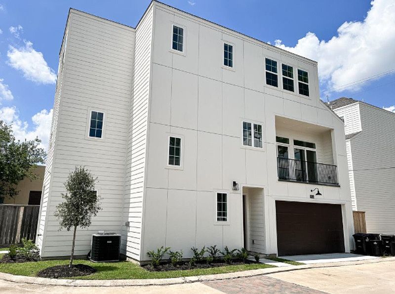 1st image of 1611 Westside Gardens Ln