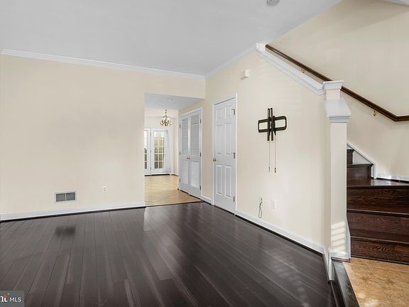 4th image of 4384 Sutler Hill Sq