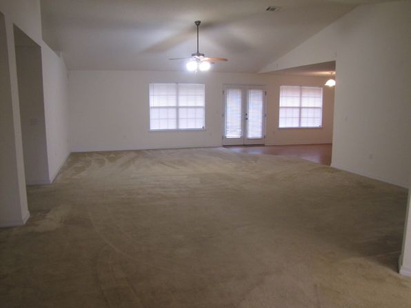 181 Conquest Ave