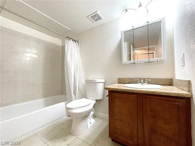 3135 S Mojave Rd #221 — Photo 17
