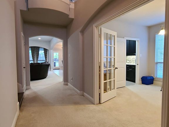 2nd image of 6608 Viejita St