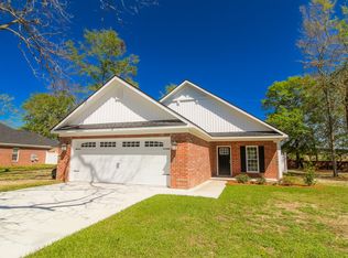 33 Grove Cir, Statesboro, GA 30458