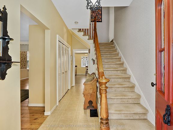 5th image of 20 Kensington Ave