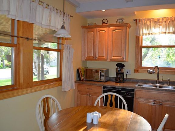 4th image of 1514 Olive St W