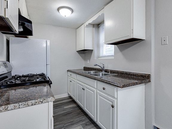 4th image of 3251 14th Ave S #4607109