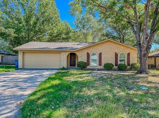 3707 Northpark Dr, Corsicana, TX 75110