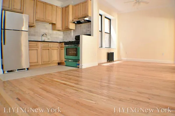 Rented by Living New York | media 12