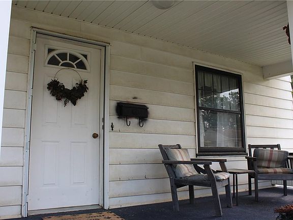 3rd image of 136 Columbia Ave