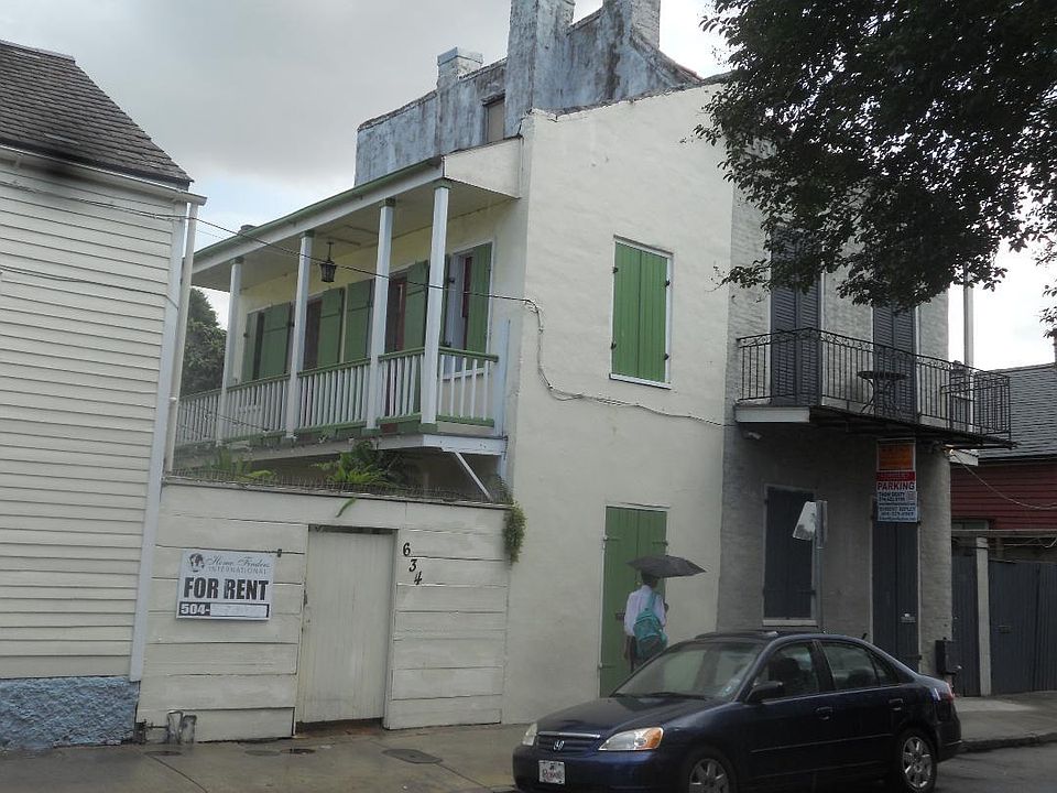 1st image of 634 Burgundy St