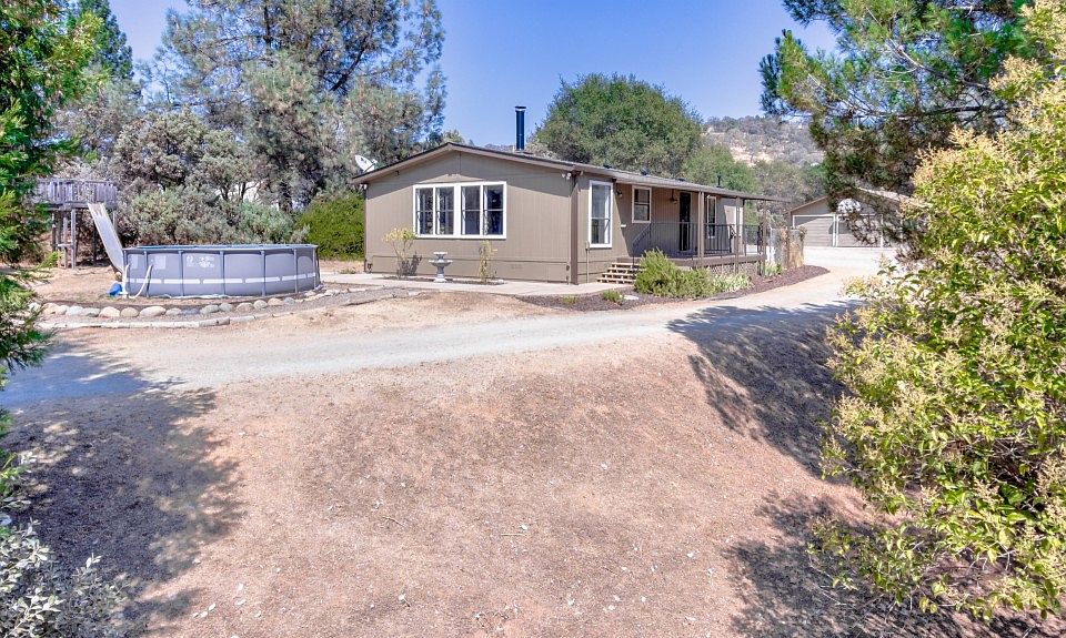 1st image of 6061 Chrysler Cir