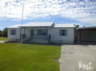 146 Old Folkstone Rd, Holly Ridge, NC 28445