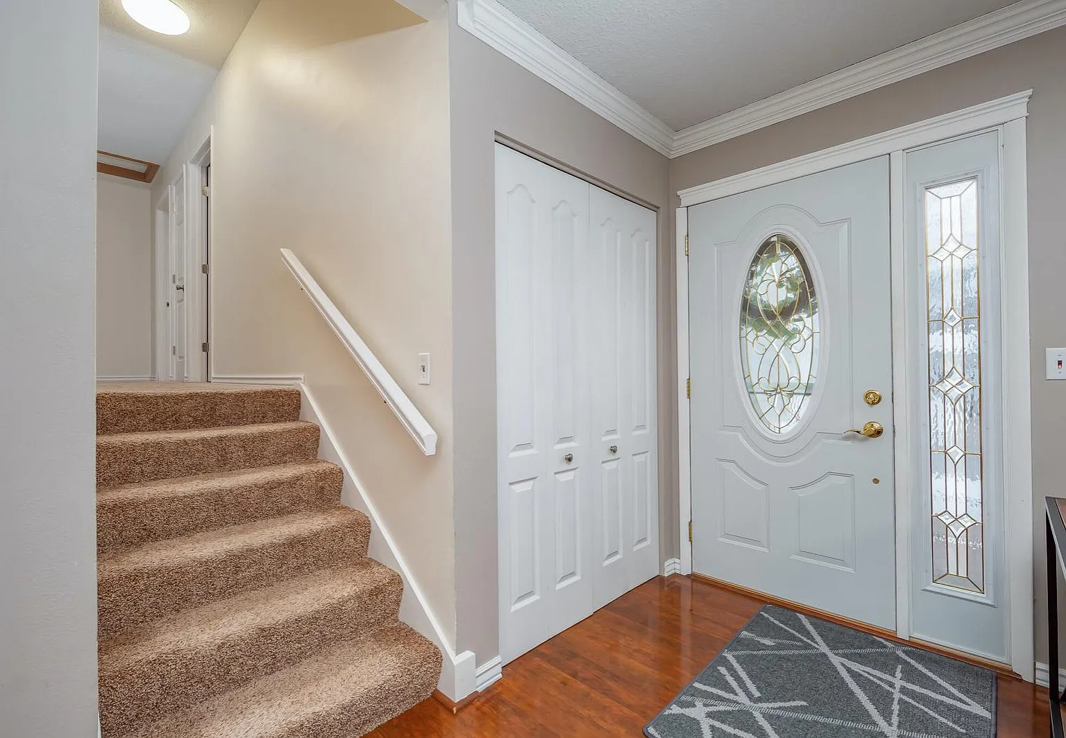 4 bed, 1654 sqft, $2,395 — Photo 3