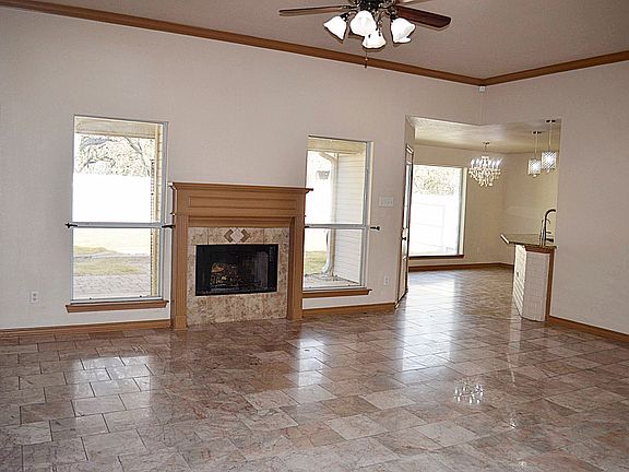 5th image of 2501 Joseph Dr