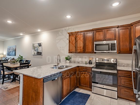 3rd image of 324 N Seattle Ave #D