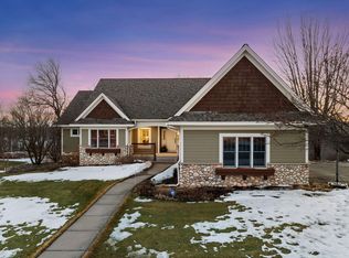 3890 Kindred Way, Lake Elmo, MN 55042