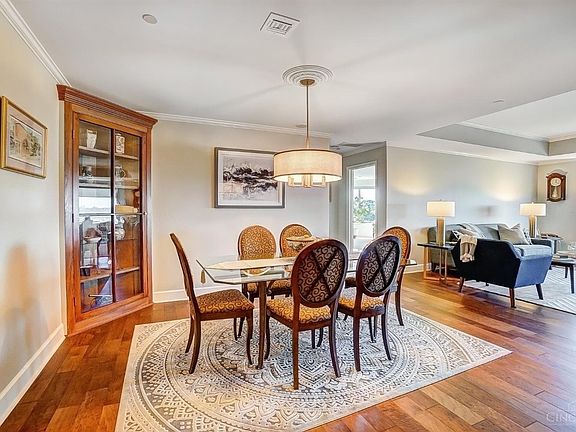 5th image of 3435 Golden Ave Unit 1403