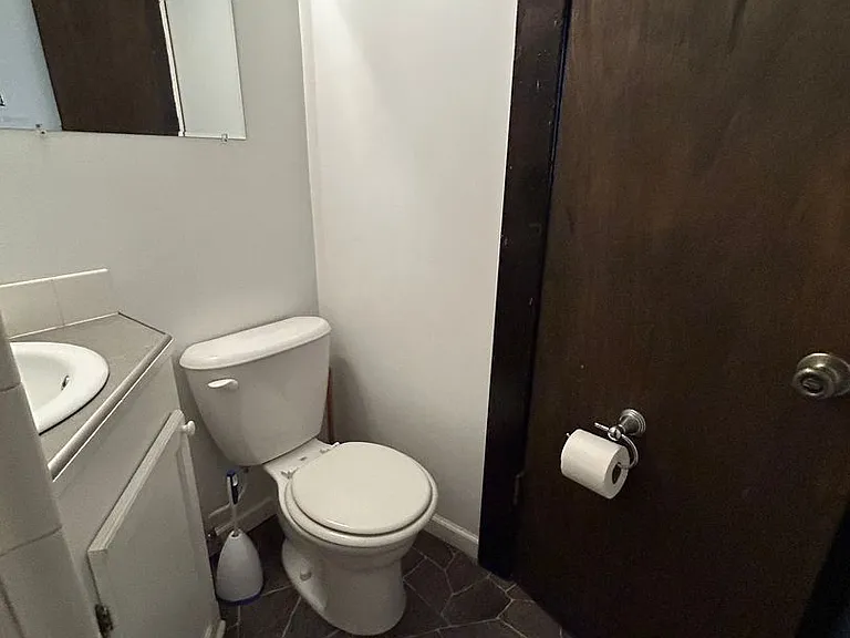 1639 Prospect St #12 — Photo 3