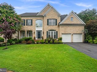 8004 Horicon Point Dr, Millersville, MD 21108